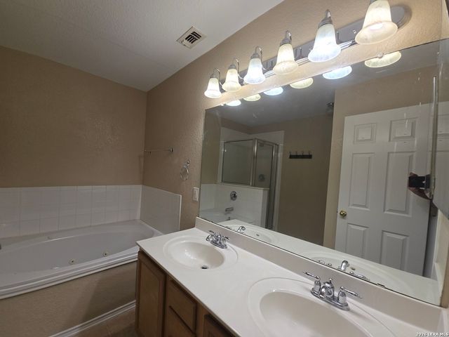 1023 AVOCET, San Antonio, TX 78245