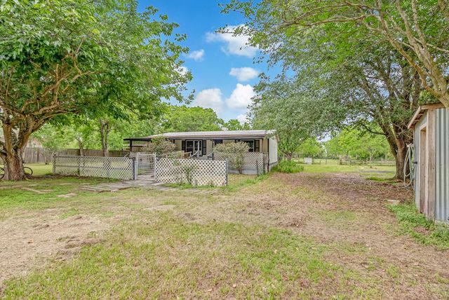 20314 Great Lake Street, Waller, TX 77484