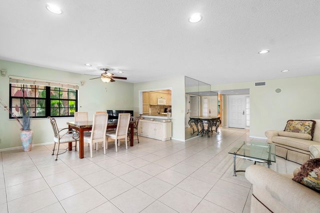 6446 Aspen Glen Circle, Boynton Beach, FL 33437