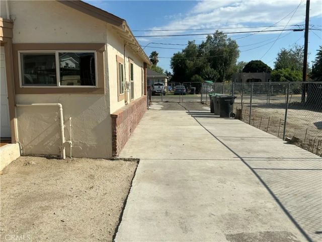 723 W 9th, San Jacinto, CA 92582