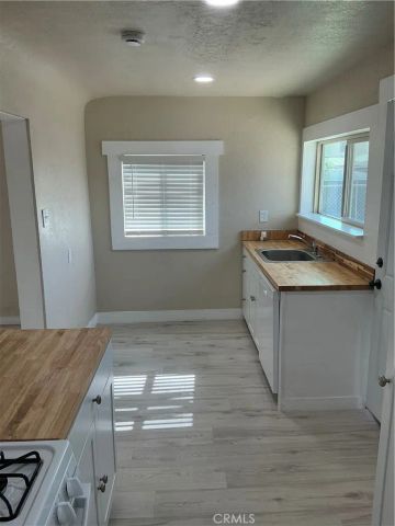 723 W 9th, San Jacinto, CA 92582