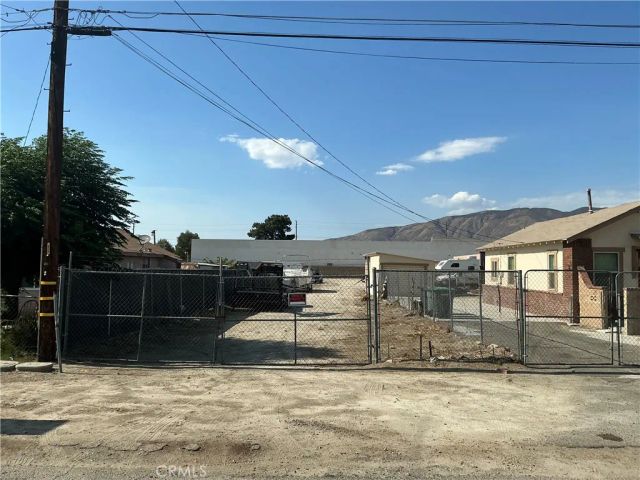 723 W 9th, San Jacinto, CA 92582