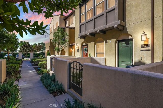 930 E Drapery Lane, Anaheim, CA 92802