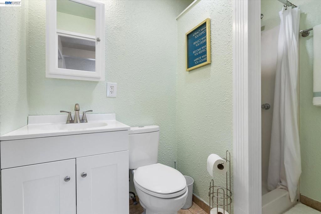 Image 64 of property listing at 381 Lexington Ave, San Leandro, CA 94577