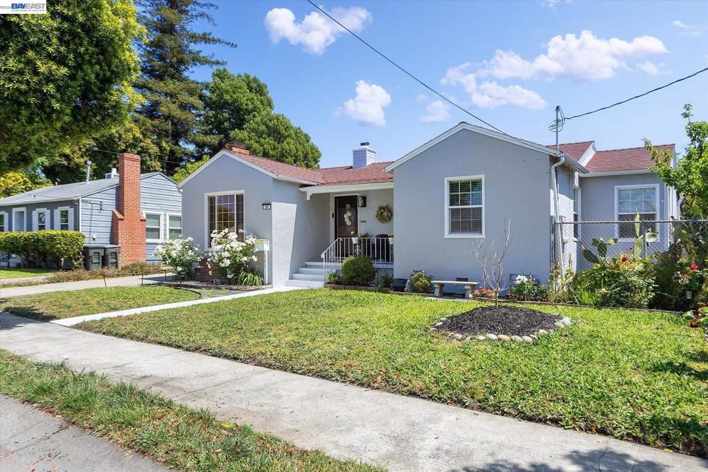 Image 7 of property listing at 381 Lexington Ave, San Leandro, CA 94577