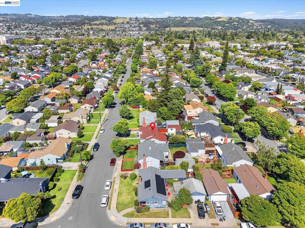 Image 70 of property listing at 381 Lexington Ave, San Leandro, CA 94577