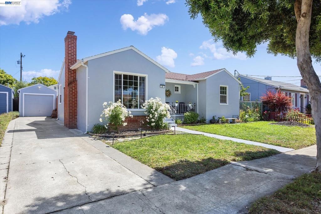 Image 8 of property listing at 381 Lexington Ave, San Leandro, CA 94577