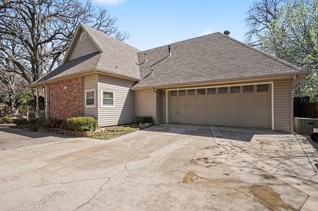 1925 Highland Park Circle, Denton, TX 76205