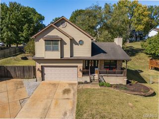 6055 Bayou Bend Court, Unincorporated, MO 63129