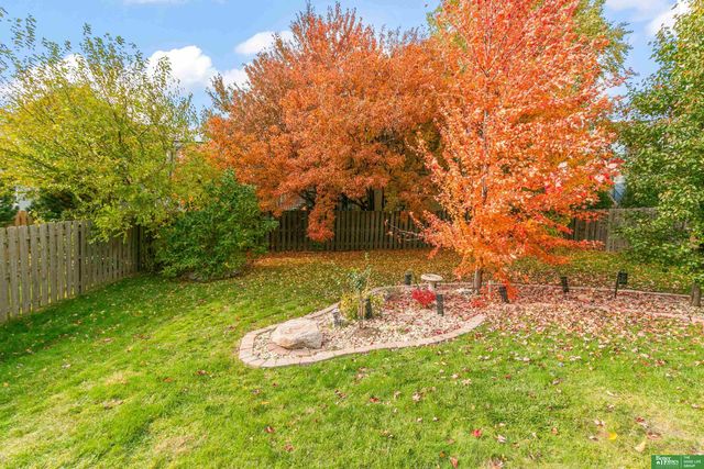 9404 S 27th Avenue, Bellevue, NE 68147