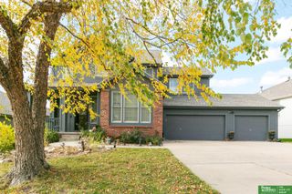 9404 S 27th Avenue, Bellevue, NE 68147