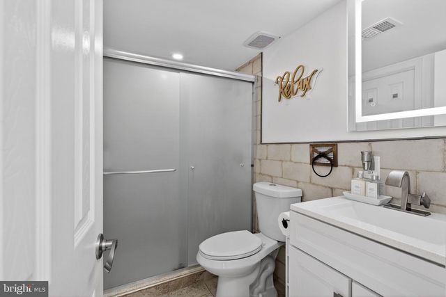 1999 HOLLANDALE DR, Bensalem, PA 19020