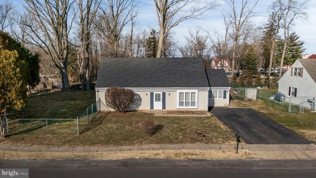 1999 HOLLANDALE DR, Bensalem, PA 19020
