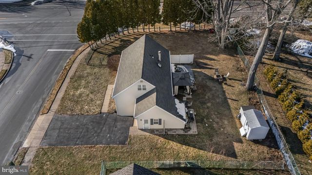 1999 HOLLANDALE DR, Bensalem, PA 19020