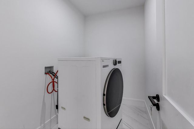 2307 W Foster Avenue 3, Chicago, IL 60625