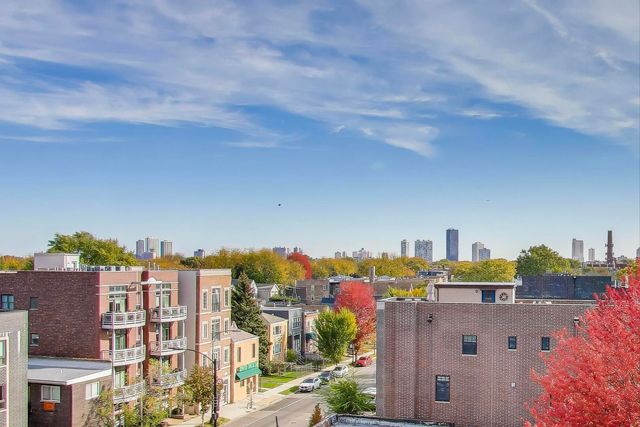 2307 W Foster Avenue 3, Chicago, IL 60625