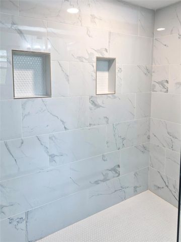 613 Magnolia, Lake Jackson, TX 77566