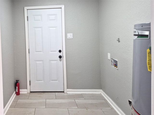 613 Magnolia, Lake Jackson, TX 77566