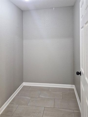 613 Magnolia, Lake Jackson, TX 77566