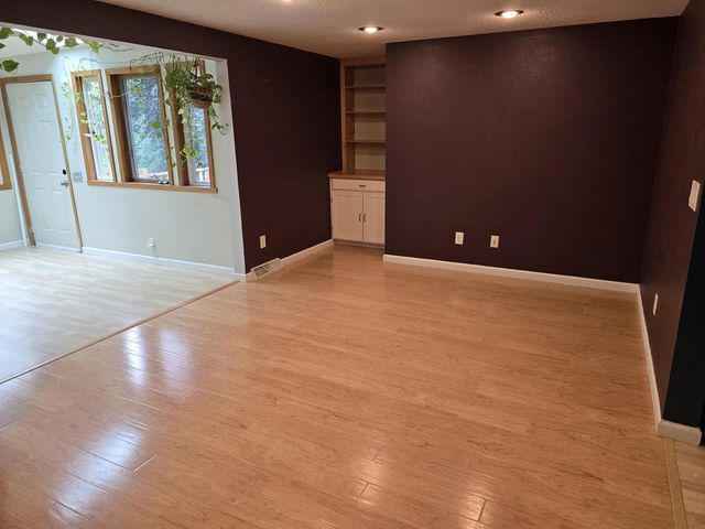 902 Moorland Road, Madison, WI 53713