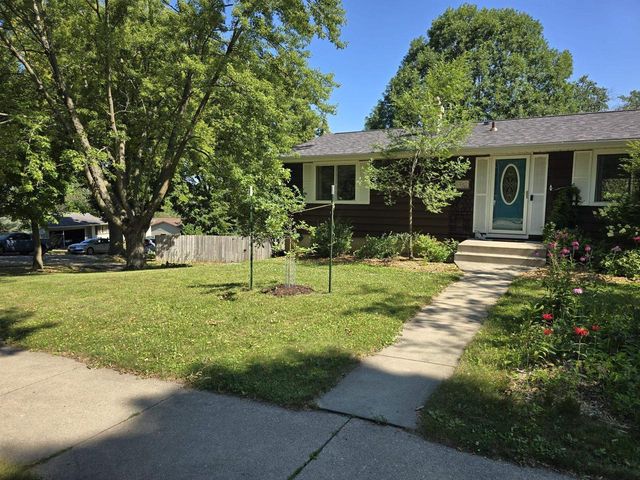 902 Moorland Road, Madison, WI 53713