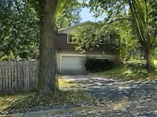 902 Moorland Road, Madison, WI 53713