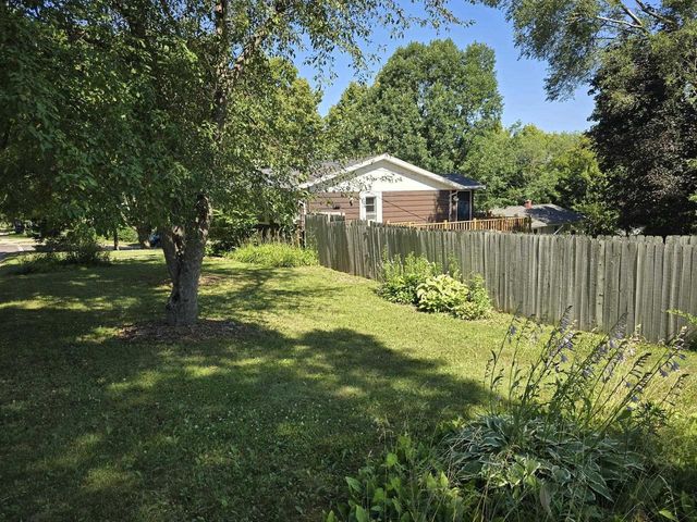 902 Moorland Road, Madison, WI 53713