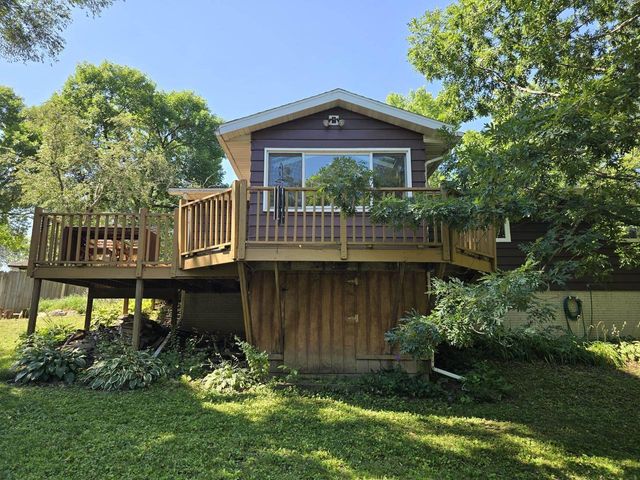 902 Moorland Road, Madison, WI 53713