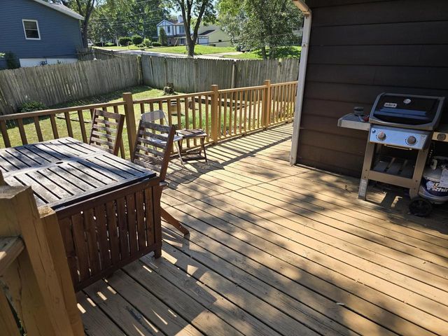 902 Moorland Road, Madison, WI 53713