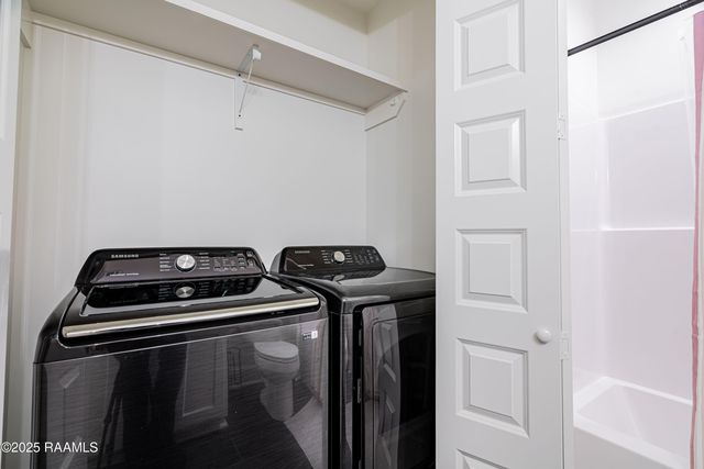 1510 Kaliste Saloom Road 404, Lafayette, LA 70508