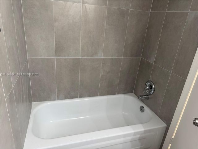 2700 Coral Springs Dr 101, Coral Springs, FL 33065