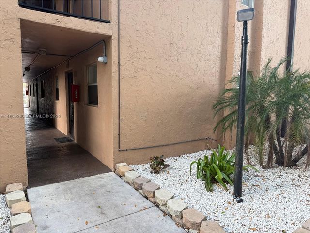 2700 Coral Springs Dr 101, Coral Springs, FL 33065