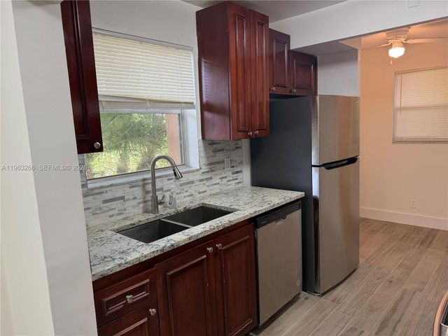 2700 Coral Springs Dr 101, Coral Springs, FL 33065