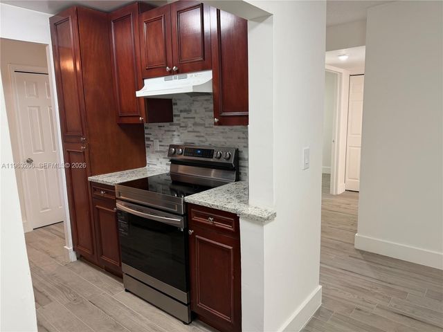 2700 Coral Springs Dr 101, Coral Springs, FL 33065