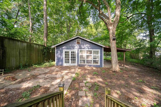 835 Watkins St, Conway, AR 72034