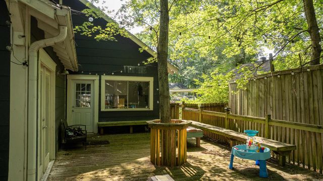 835 Watkins St, Conway, AR 72034