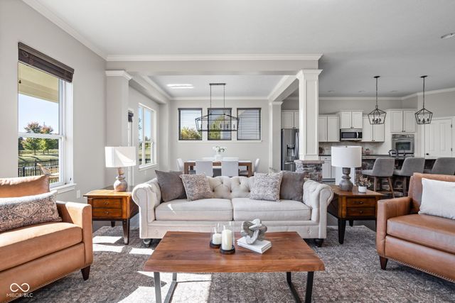 9159 Brookstone Place, Zionsville, IN 46077