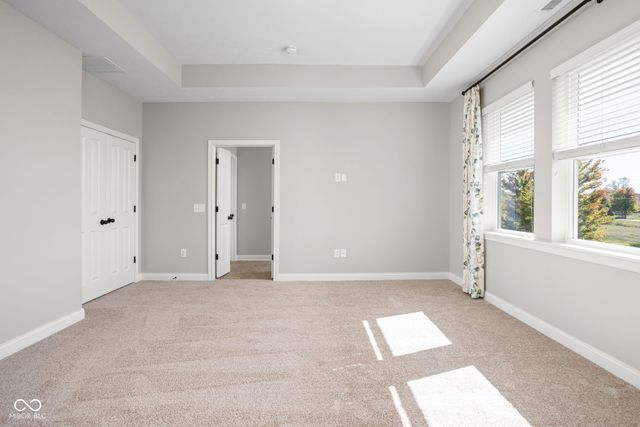 9159 Brookstone Place, Zionsville, IN 46077