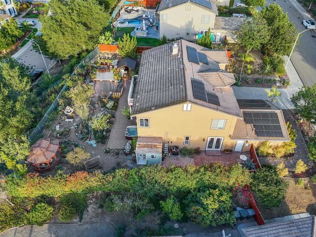 624 Ridgemont Cir, Escondido, CA 92027