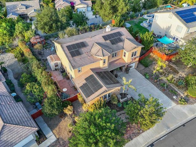 624 Ridgemont Cir, Escondido, CA 92027