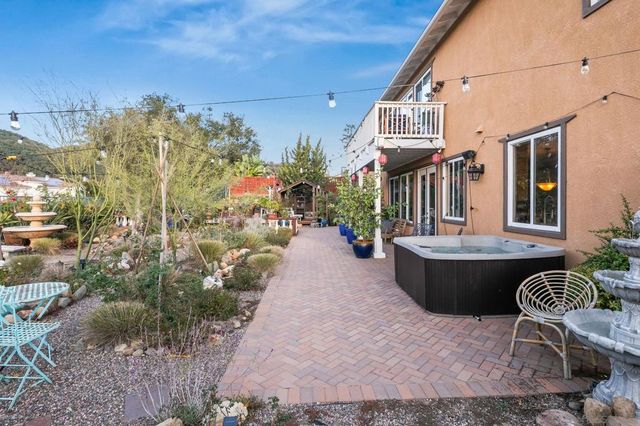 624 Ridgemont Cir, Escondido, CA 92027