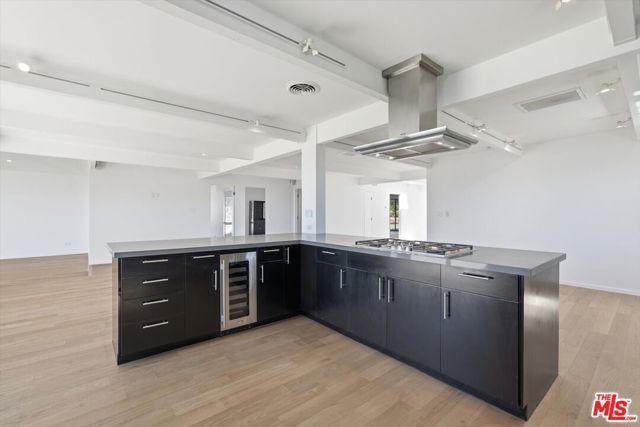 18131 Kingsport Drive, Malibu, CA 90265