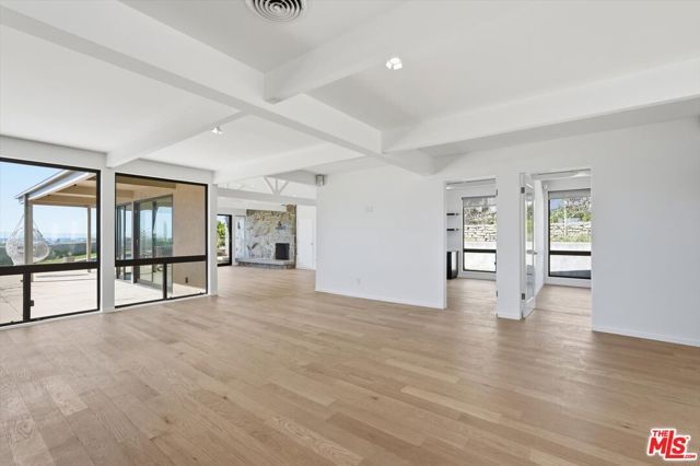 18131 Kingsport Drive, Malibu, CA 90265