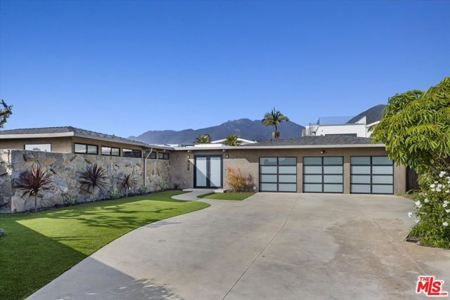 18131 Kingsport Drive, Malibu, CA 90265