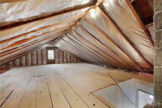 316 Harding Avenue, Maryland Heights, MO 63043