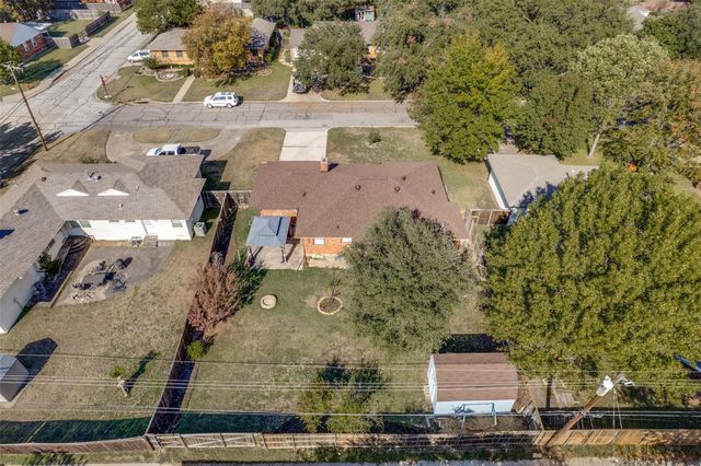 2952 Lavita Lane, Farmers Branch, TX 75234