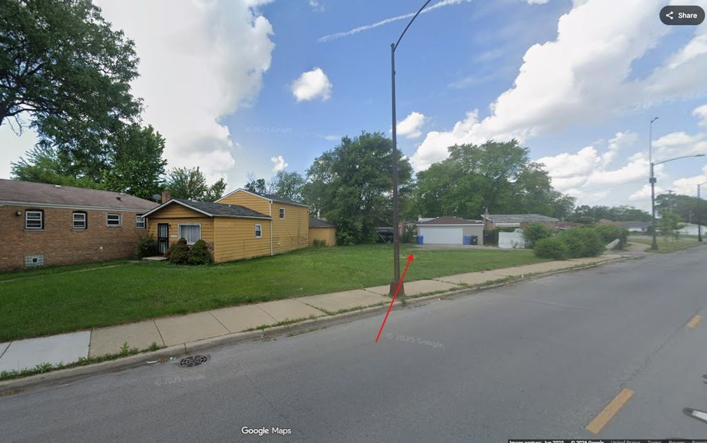 8900 S Anthony Avenue, Chicago, IL 60617 — exterior