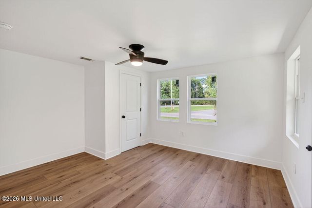 901 De La Pointe Drive, Gautier, MS 39553