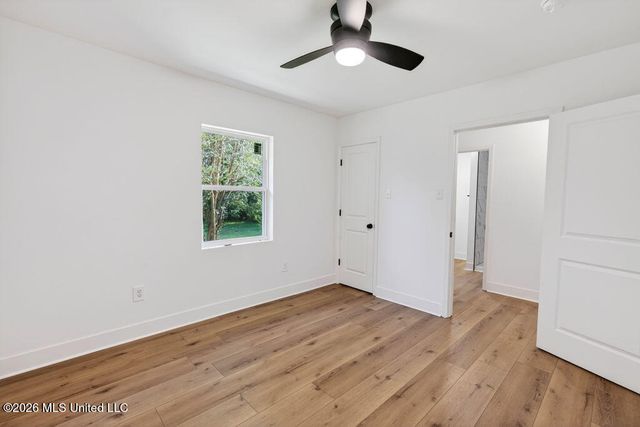901 De La Pointe Drive, Gautier, MS 39553