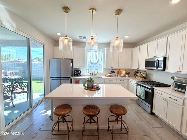 2037 S Saguaro Drive, Apache Junction, AZ 85120